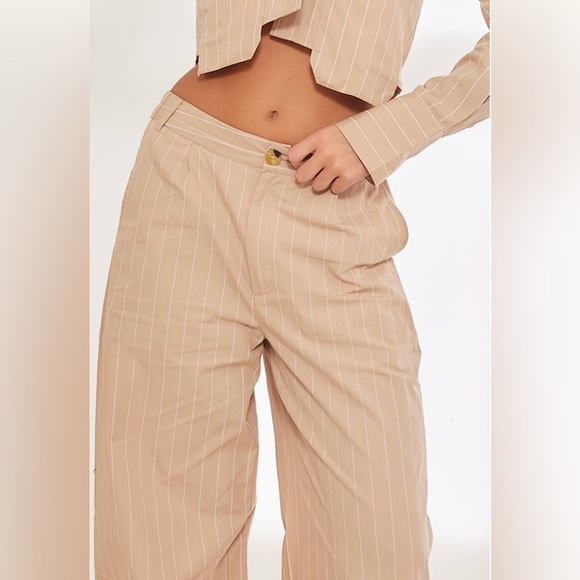 PrettyLittleThing Beige Pinstripe Wide-Leg Pants - Picture 4 of 5
